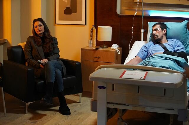 Мехди в больнице после избиения, Зейнеп дежурила в палате всю ночь