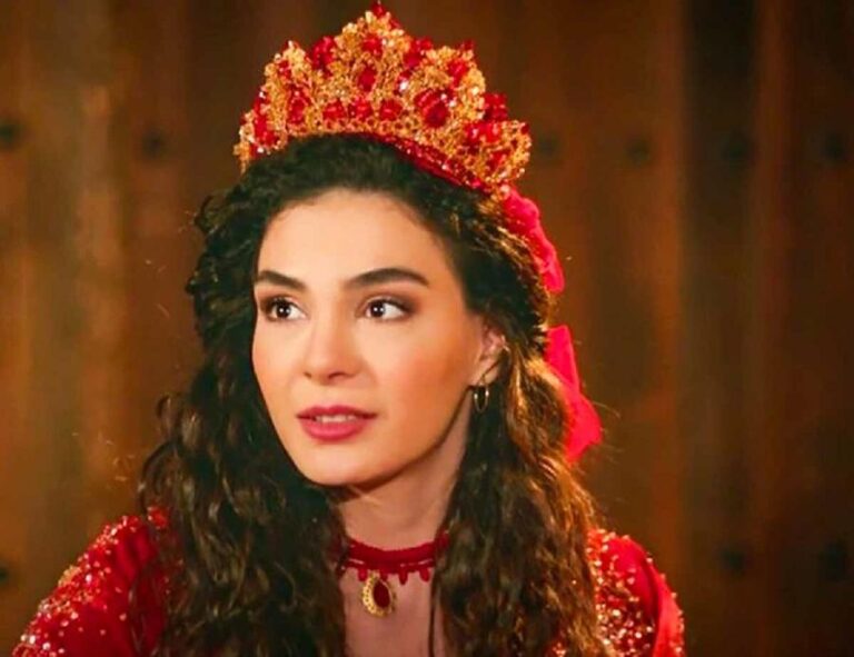 Эбру шахин биография и личная жизнь турецкая актриса фото