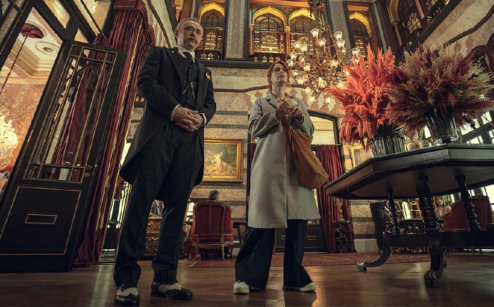 кадр из сериала "Полночь в отеле Пера Палас"