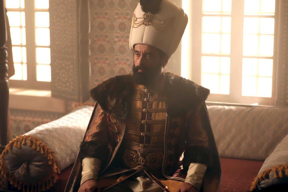 кадр из сериала "Барбарос Хайреддин: Указ султана"