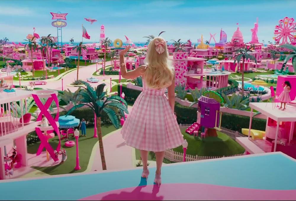 кадр из фильма "Барби"